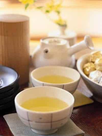 夏季自制中药减肥茶,在家DIY减肥茶配方 减肥饮品 第1张-瘦瘦减肥网 夏季自制中药减肥茶,在家DIY减肥茶配方 减肥饮品 第1张