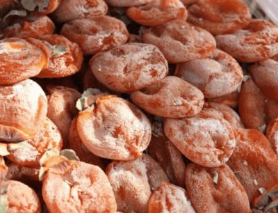 柿饼热量高吗,减肥期间可不可以吃柿饼 饮食减肥 第3张-瘦瘦减肥网 柿饼热量高吗,减肥期间可不可以吃柿饼 饮食减肥 第3张