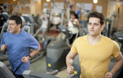 用跑步机跑步的副作用,你绝对想不到还有这些坏处 跑步减肥 第2张-瘦瘦减肥网 用跑步机跑步的副作用,你绝对想不到还有这些坏处 跑步减肥 第2张