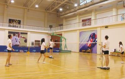 冬季做什么运动减肥快，六种冬季运动让寒冬魅力难挡 运动减肥 第3张