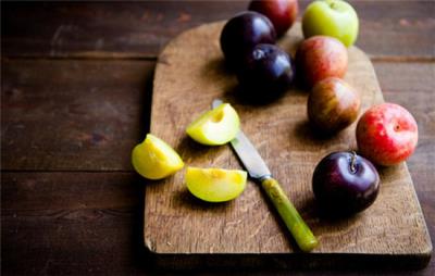 晚上吃东西的危害,晚上怎样吃东西最健康 饮食减肥 第3张-瘦瘦减肥网 晚上吃东西的危害,晚上怎样吃东西最健康 饮食减肥 第3张