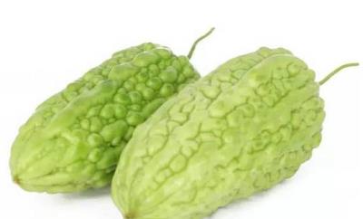 苦瓜减肥怎么吃,它可是“脂肪杀手”哟 饮食减肥 第2张-瘦瘦减肥网 苦瓜减肥怎么吃,它可是“脂肪杀手”哟 饮食减肥 第2张