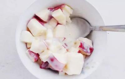 酸奶减肥一天瘦一公斤,酸奶减肥法三天瘦六斤 减肥方法 第3张-瘦瘦减肥网 酸奶减肥一天瘦一公斤,酸奶减肥法三天瘦六斤 减肥方法 第3张