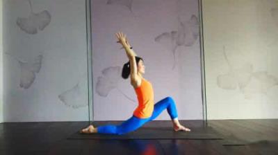 减肥瑜伽初级教程,完美瘦出S曲线 瑜伽减肥 第2张-瘦瘦减肥网 减肥瑜伽初级教程,完美瘦出S曲线 瑜伽减肥 第2张