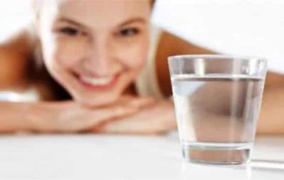 喝水减肥法注意事项,这7点没弄清可别乱喝水减肥 减肥方法 第7张-瘦瘦减肥网 喝水减肥法注意事项,这7点没弄清可别乱喝水减肥 减肥方法 第7张