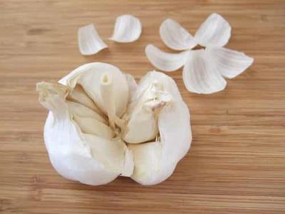 秋季健康减肥食谱:大蒜减肥法一周排毒去脂 减肥食谱 第4张-瘦瘦减肥网 秋季健康减肥食谱:大蒜减肥法一周排毒去脂 减肥食谱 第4张