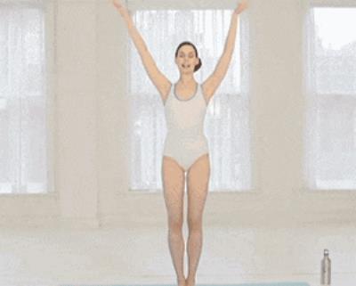 蝴蝶臂的形成原因,三个动作让你告别它 瘦手臂 第18张-瘦瘦减肥网 蝴蝶臂的形成原因,三个动作让你告别它 瘦手臂 第18张