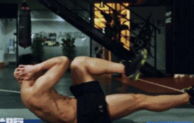 怎么练出八块腹肌,这几种方法教你练出来 减肚子 第14张-瘦瘦减肥网 怎么练出八块腹肌,这几种方法教你练出来 减肚子 第14张