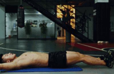 怎么练出八块腹肌,这几种方法教你练出来 减肚子 第15张-瘦瘦减肥网 怎么练出八块腹肌,这几种方法教你练出来 减肚子 第15张