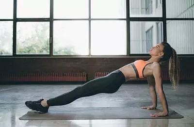 肚子上的赘肉要怎么减掉,“仰卧起坐”可没用 减肚子 第1张-瘦瘦减肥网 肚子上的赘肉要怎么减掉,“仰卧起坐”可没用 减肚子 第1张