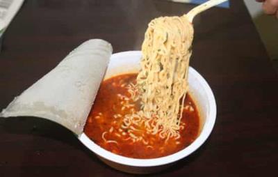 吃泡面会发胖吗，怎样吃泡面避免发胖 饮食减肥 第1张