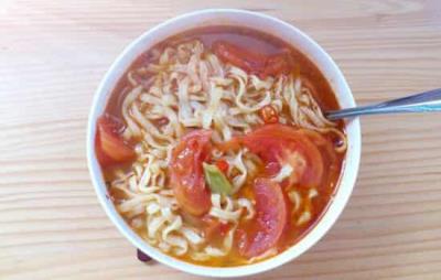 吃泡面会发胖吗，怎样吃泡面避免发胖 饮食减肥 第4张