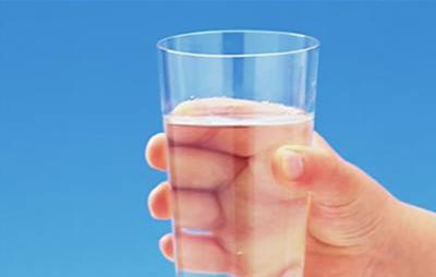 做完瑜伽后多长时间可以喝水,瑜伽后喝水你喝对了吗 瑜伽减肥 第2张-瘦瘦减肥网 做完瑜伽后多长时间可以喝水,瑜伽后喝水你喝对了吗 瑜伽减肥 第2张