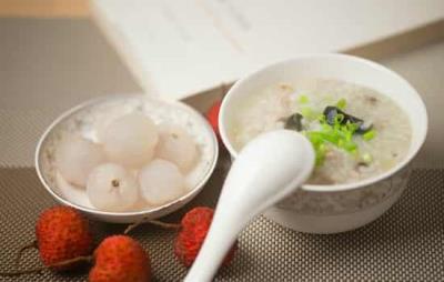 丰胸什么年龄段最合适,女人切要把握这三个丰胸最佳年龄段 丰胸 第1张-瘦瘦减肥网 丰胸什么年龄段最合适,女人切要把握这三个丰胸最佳年龄段 丰胸 第1张