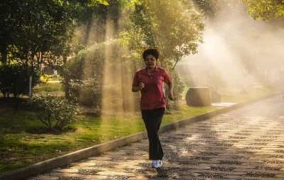 晨跑的好处,长久坚持好处多多 减肥 第3张-瘦瘦减肥网 晨跑的好处,长久坚持好处多多 减肥 第3张