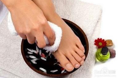泡脚可以减肥吗,秋冬减肥首选泡脚 减肥 第2张-瘦瘦减肥网 泡脚可以减肥吗,秋冬减肥首选泡脚 减肥 第2张