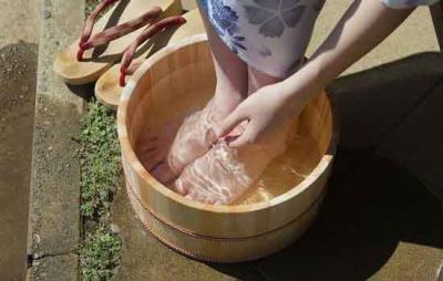 泡脚可以减肥吗,秋冬减肥首选泡脚 减肥 第6张-瘦瘦减肥网 泡脚可以减肥吗,秋冬减肥首选泡脚 减肥 第6张