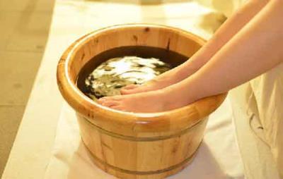 泡脚可以减肥吗,秋冬减肥首选泡脚 减肥 第1张-瘦瘦减肥网 泡脚可以减肥吗,秋冬减肥首选泡脚 减肥 第1张