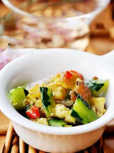 秋季健康减肥食谱推荐,黄瓜减肥法月瘦7斤 减肥食谱 第6张-瘦瘦减肥网 秋季健康减肥食谱推荐,黄瓜减肥法月瘦7斤 减肥食谱 第6张