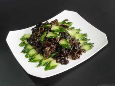 秋季健康减肥食谱推荐,黄瓜减肥法月瘦7斤 减肥食谱 第2张-瘦瘦减肥网 秋季健康减肥食谱推荐,黄瓜减肥法月瘦7斤 减肥食谱 第2张