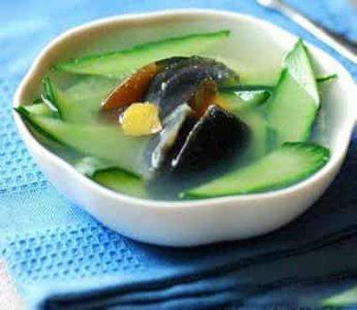 秋季健康减肥食谱推荐,黄瓜减肥法月瘦7斤 减肥食谱 第4张-瘦瘦减肥网 秋季健康减肥食谱推荐,黄瓜减肥法月瘦7斤 减肥食谱 第4张