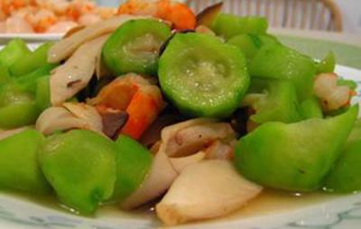 吃丝瓜减肥吗,夏季减肥蔬菜力荐丝瓜 减肥蔬菜 第4张-瘦瘦减肥网 吃丝瓜减肥吗,夏季减肥蔬菜力荐丝瓜 减肥蔬菜 第4张