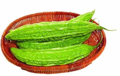 生吃苦瓜真的能减肥吗,苦瓜减肥不建议采取长期生吃法 饮食减肥 第2张-瘦瘦减肥网 生吃苦瓜真的能减肥吗,苦瓜减肥不建议采取长期生吃法 饮食减肥 第2张