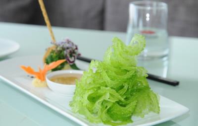 生吃苦瓜真的能减肥吗,苦瓜减肥不建议采取长期生吃法 饮食减肥 第4张-瘦瘦减肥网 生吃苦瓜真的能减肥吗,苦瓜减肥不建议采取长期生吃法 饮食减肥 第4张