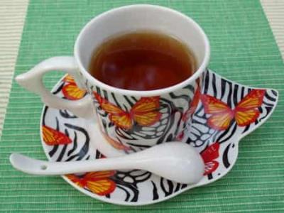 喝普洱茶的功效与禁忌,加点菊花减肥降脂更明显 减肥饮品 第4张-瘦瘦减肥网 喝普洱茶的功效与禁忌,加点菊花减肥降脂更明显 减肥饮品 第4张