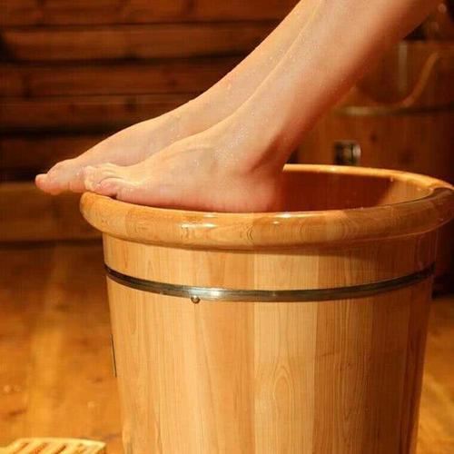 温水泡脚能减肥吗(温水泡脚能退烧吗) 减肥 第2张-瘦瘦减肥网 温水泡脚能减肥吗(温水泡脚能退烧吗) 减肥 第2张