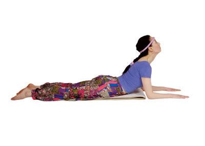 睡前五分钟瑜伽动作,7天快速减肥瘦肚子赘肉 快速减肥 第1张-瘦瘦减肥网 睡前五分钟瑜伽动作,7天快速减肥瘦肚子赘肉 快速减肥 第1张