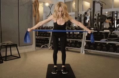 如何锻炼胸部肌肉,简单3招搞定 减肥 第2张-瘦瘦减肥网 如何锻炼胸部肌肉,简单3招搞定 减肥 第2张