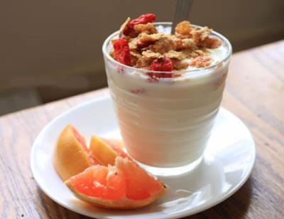 香蕉苹果酸奶麦片减肥法,巧妙搭配出营养健康减肥食品 减肥方法 第5张-瘦瘦减肥网 香蕉苹果酸奶麦片减肥法,巧妙搭配出营养健康减肥食品 减肥方法 第5张