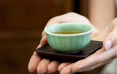 绿茶减肥法,给力月瘦15斤 减肥饮品 第3张-瘦瘦减肥网 绿茶减肥法,给力月瘦15斤 减肥饮品 第3张