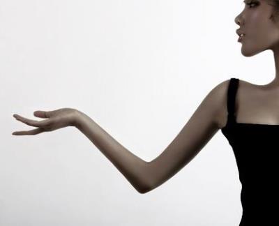 如何减掉手臂上的拜拜肉,甩掉蝴蝶袖打造纤细手臂 瘦手臂 第1张-瘦瘦减肥网 如何减掉手臂上的拜拜肉,甩掉蝴蝶袖打造纤细手臂 瘦手臂 第1张