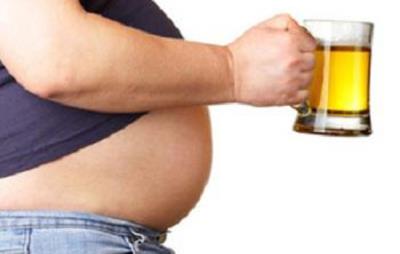 啤酒肚为什么叫啤酒肚，啤酒肚和啤酒并无太大关系 减肥 第1张