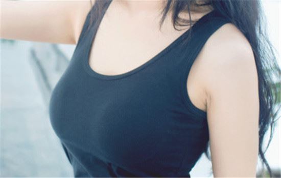 运动内衣可以穿一天吗，胸垫的优缺点 运动减肥 第1张