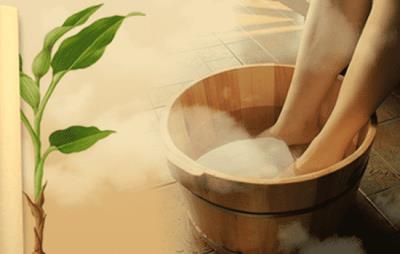 跑步后可以泡脚吗，运动后泡脚用冷水OR热水 跑步减肥 第3张