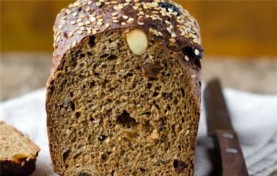 黑麦面包吃多了会有副作用吗，黑麦面包的特点是什么 饮食减肥 第2张