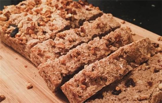 全麦面包保质期过了还能吃吗，全麦面包保质期 饮食减肥 第1张