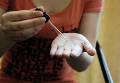 怎样瘦脸最快最有效,超健康的精油刮痧瘦脸法 瘦脸 第1张-瘦瘦减肥网 怎样瘦脸最快最有效,超健康的精油刮痧瘦脸法 瘦脸 第1张