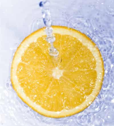 嫩模春节前后如何减肥,强效蔬果减肥法帮你甩脂 减肥方法 第3张-瘦瘦减肥网 嫩模春节前后如何减肥,强效蔬果减肥法帮你甩脂 减肥方法 第3张