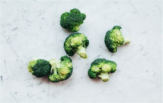 腹部减肥仪器有用吗，随时都可以进行的锻炼方法 减肚子 第2张