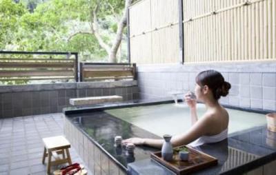 泡温泉可以减肥吗,冬季力荐温泉沐浴减肥法 减肥方法 第5张-瘦瘦减肥网 泡温泉可以减肥吗,冬季力荐温泉沐浴减肥法 减肥方法 第5张