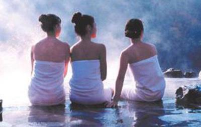 泡温泉可以减肥吗,冬季力荐温泉沐浴减肥法 减肥方法 第7张-瘦瘦减肥网 泡温泉可以减肥吗,冬季力荐温泉沐浴减肥法 减肥方法 第7张