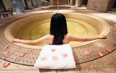 泡温泉可以减肥吗,冬季力荐温泉沐浴减肥法 减肥方法 第6张-瘦瘦减肥网 泡温泉可以减肥吗,冬季力荐温泉沐浴减肥法 减肥方法 第6张