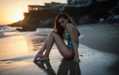 女生徒手健身,5个精品动作助你减肥 减肥 第3张-瘦瘦减肥网 女生徒手健身,5个精品动作助你减肥 减肥 第3张