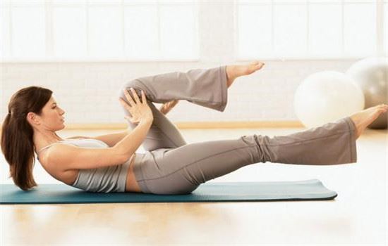 产后运动减肥方法,怎么运动减肥最有效 运动减肥 第2张-瘦瘦减肥网 产后运动减肥方法,怎么运动减肥最有效 运动减肥 第2张