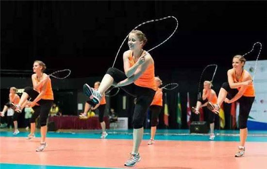 梨形身材可以跳绳减肥吗,跳绳减肥法怎么样 跳绳减肥 第3张-瘦瘦减肥网 梨形身材可以跳绳减肥吗,跳绳减肥法怎么样 跳绳减肥 第3张