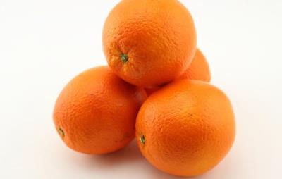 吃橙子会胖吗,秋冬恰当吃橙子高效减肥 饮食减肥 第2张-瘦瘦减肥网 吃橙子会胖吗,秋冬恰当吃橙子高效减肥 饮食减肥 第2张